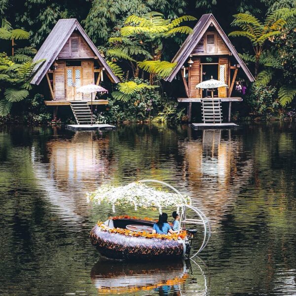 Tranquil state that you can get at Dusun Bambu.
-

Photo by  #explorebandung...