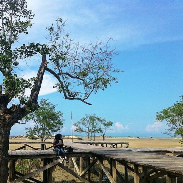 Location : Pantai Tapak Antu, Desa Batu Belubang, Kabupaten Bangka Tengah, Bangk...