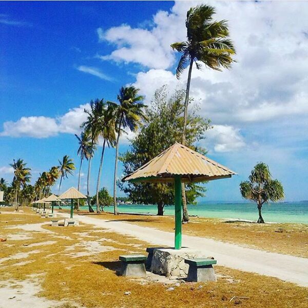 Photo today by  taken at Pantai Katembe. #explorebaubau...