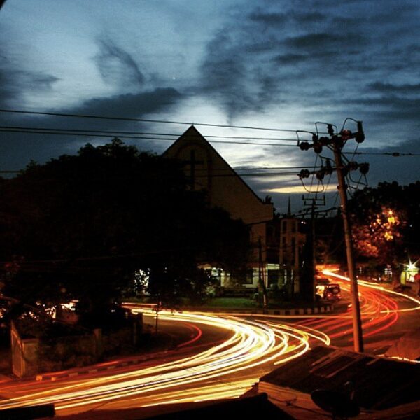 Selamat subuh.
Photo today by  taken at simpang empat Dilimas. #explorebaubau #t...