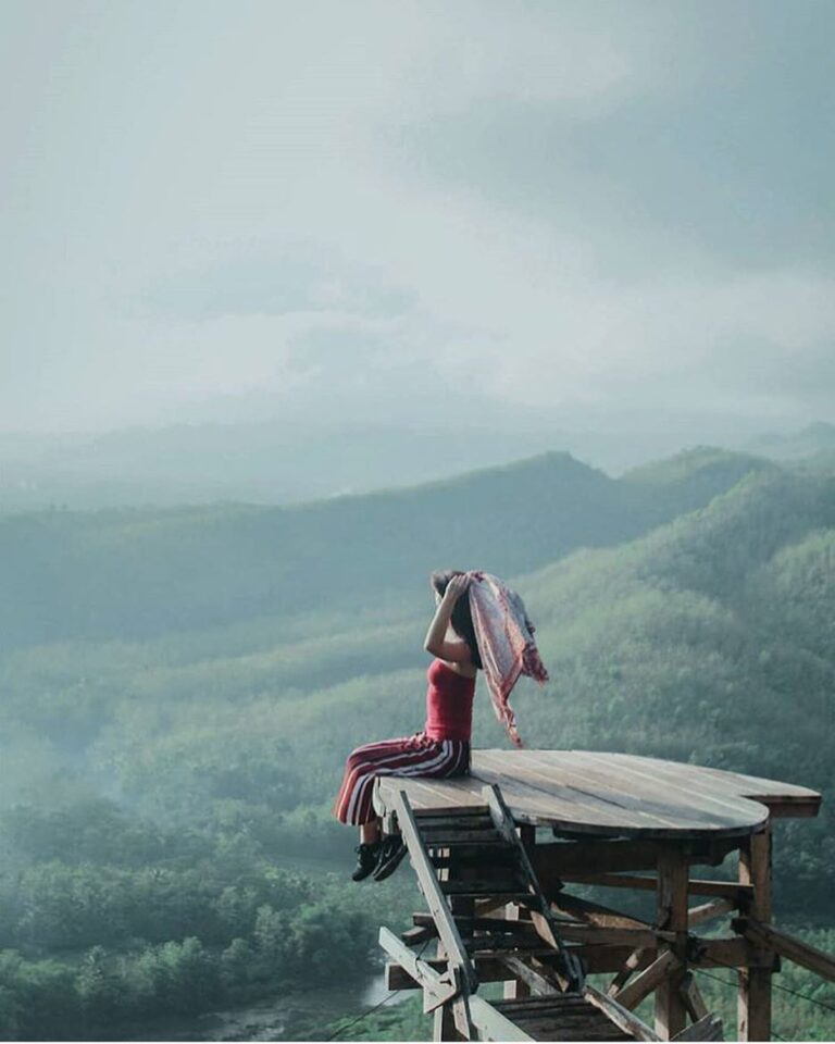 Coba tag temen kamu yang susah banget kalo diajak jalan pagi 
*
#explorejogja ph...