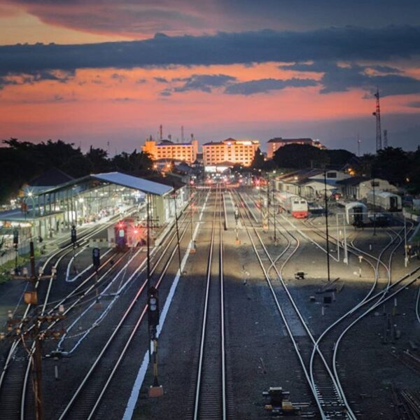 Kapan ke Jogja lagi?
*
#explorejogja photo today by  taken at Stasiun Lempuyanga...