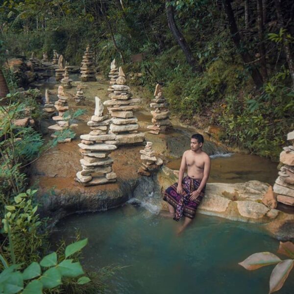Nama tempat barunya Kedung Watu Guys.
*
#explorejogja photo today by  taken arou...