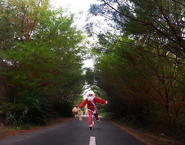 Selamat Natal bagi untuk teman-teman yang merayakan. .
.
.
Credit photo  taken a...
