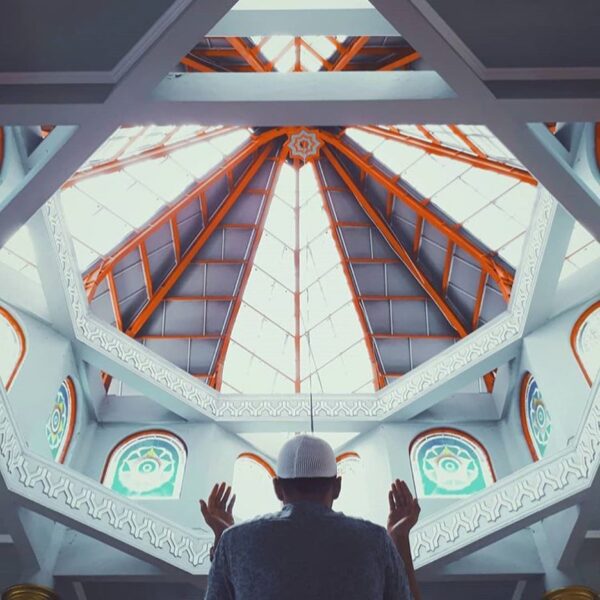 Selamat menunaikan ibadah puasa.
* 
Photo by  taken at Masjid UGM....