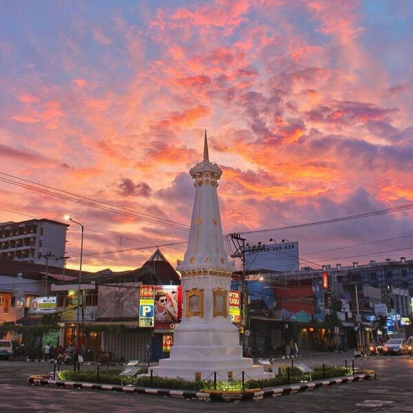 Tempat wisata mana yang paling kamu rindukan dari Jogja?
.
.
#explorejogja photo...