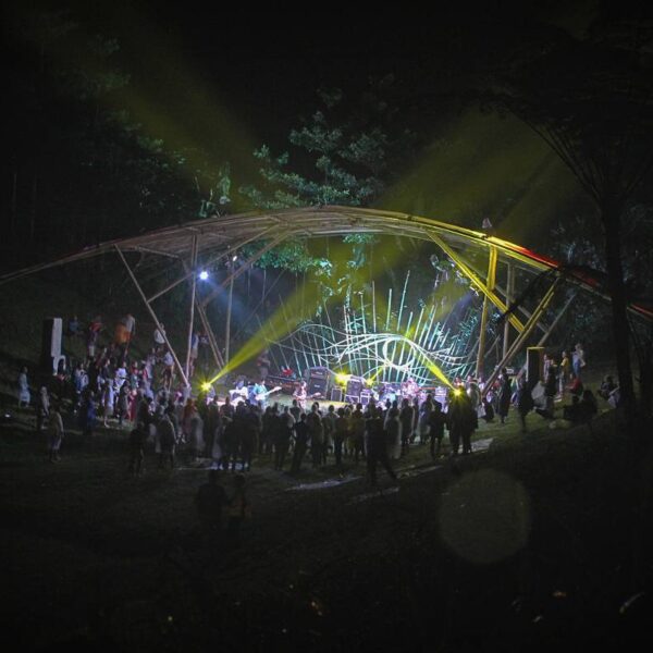 A little throwback to #RRRecFestintheValley - annual alternative music festival ...