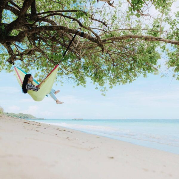 A tempting shot visualizing a slow, hanging-on-a-beach, day by  #exploresukabumi...