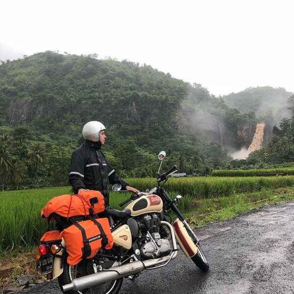 Any plan for the weekend? Let this photo by the one and only  inspire your next ...