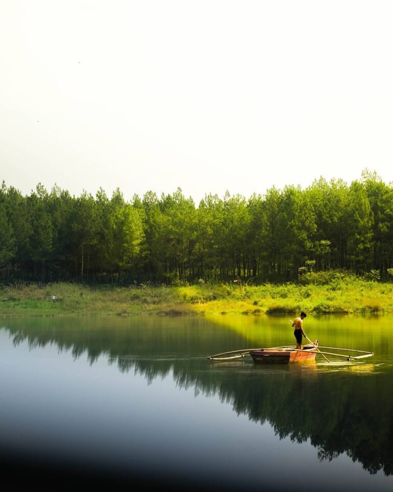 Holyday is here.
Photo by  #exploresukabumi...