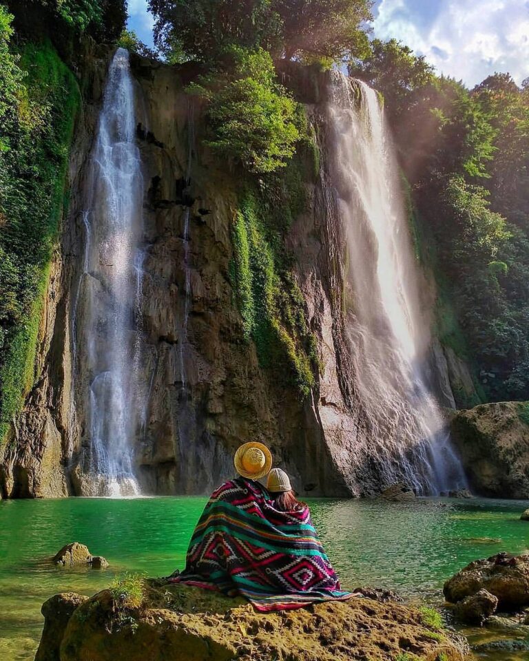 How's your weekend going? Sunday's mood via  taken at Curug Cikaso by  #explores...