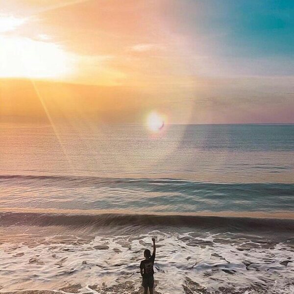 Let this enchanting view by  greet your weekend. Happy Sunday!
#exploresukabumi...