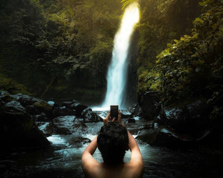 Love this shot by  taken at Curug Sawer. Do check his feed out if you're into na...