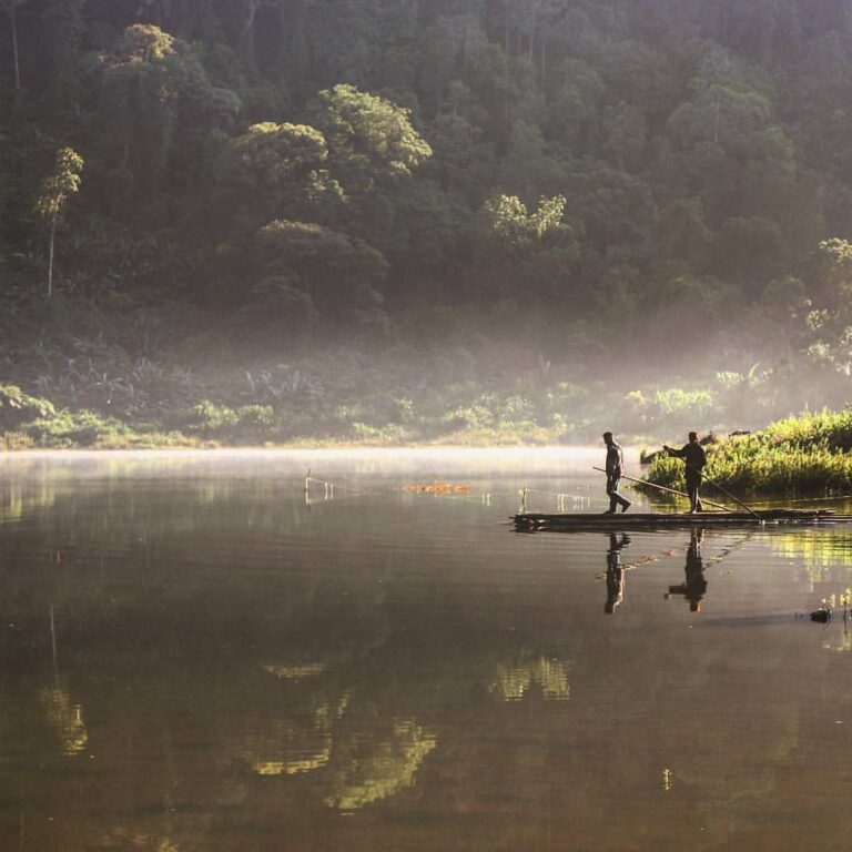 Morning scene by  #exploresukabumi...