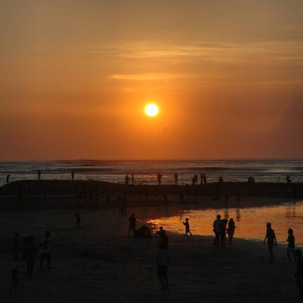 One fine afternoon at Pantai Muara Cipanarikan, #UjungGenteng, by  #exploresukab...