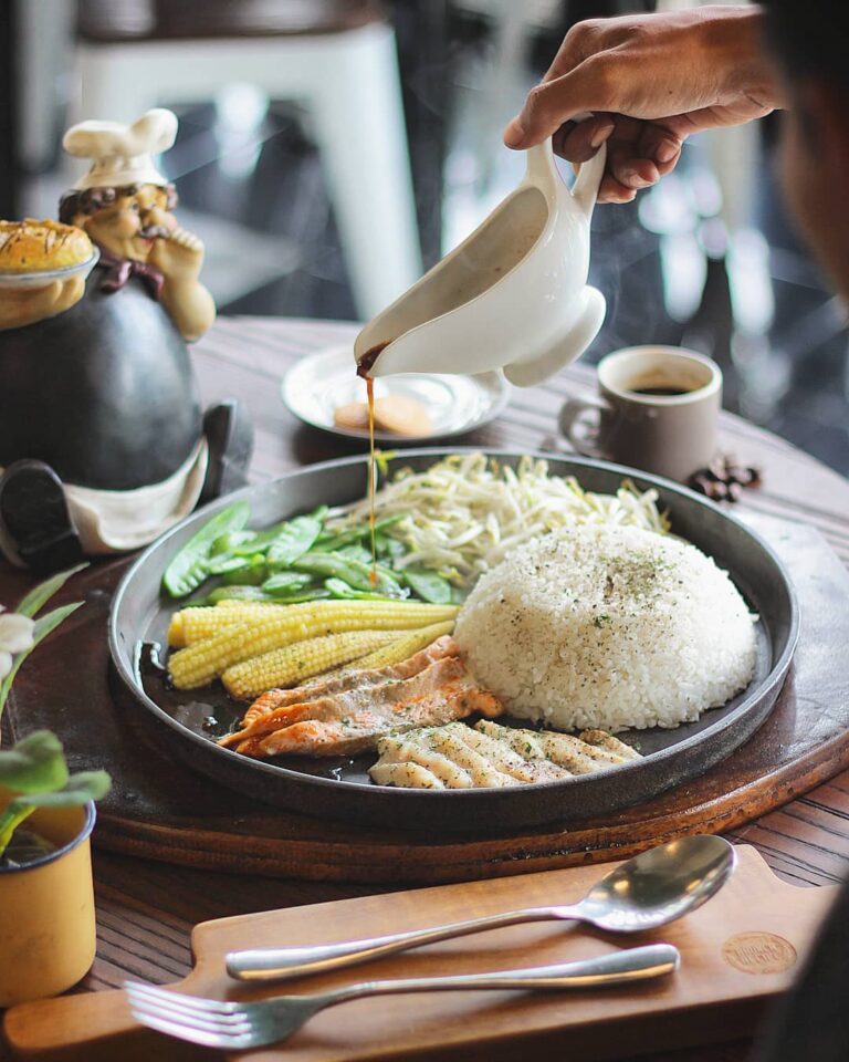 Our friend,  just released a series of new menu! Start from their main courses; ...