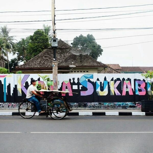 Pada sejarahnya, nama #Sukabumi sudah ada sejak Januari, 1815. Sedangkan pemerin...