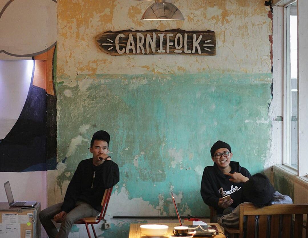 Rumah Mesra (cafe and alternative space) tempat ini sangat hangat sekali, dengan...