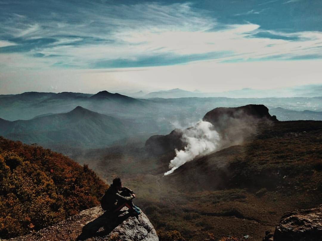 Stunning view from the height by  #exploresukabumi...