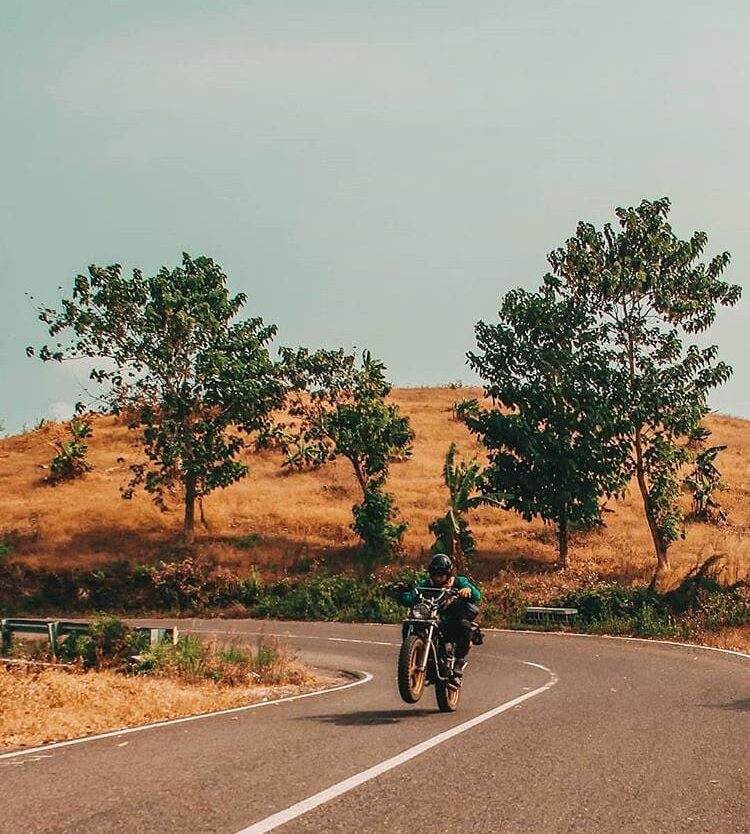 Weekend is just around the corner! 
Where is your weekend taking you?
-
Photo by...