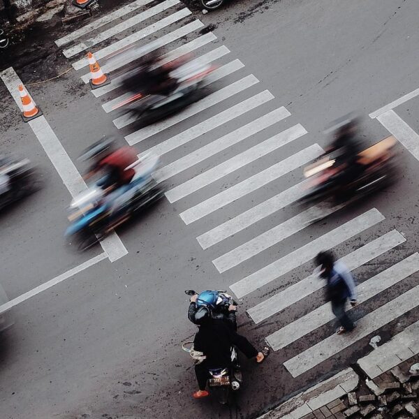 #es_news
Butuhkah kita akan kehadiran transportasi online? #es_speakup

Hari ini...
