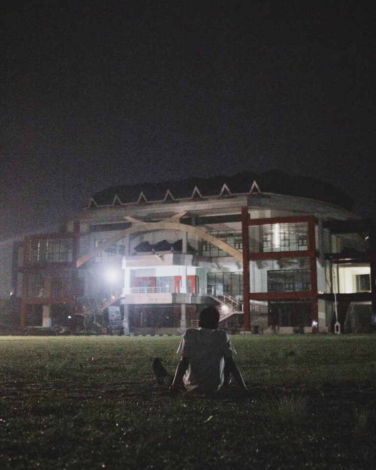 #es_speakup 
Gedung Olahraga Sukabumi is about to finish. What's your opinion ab...