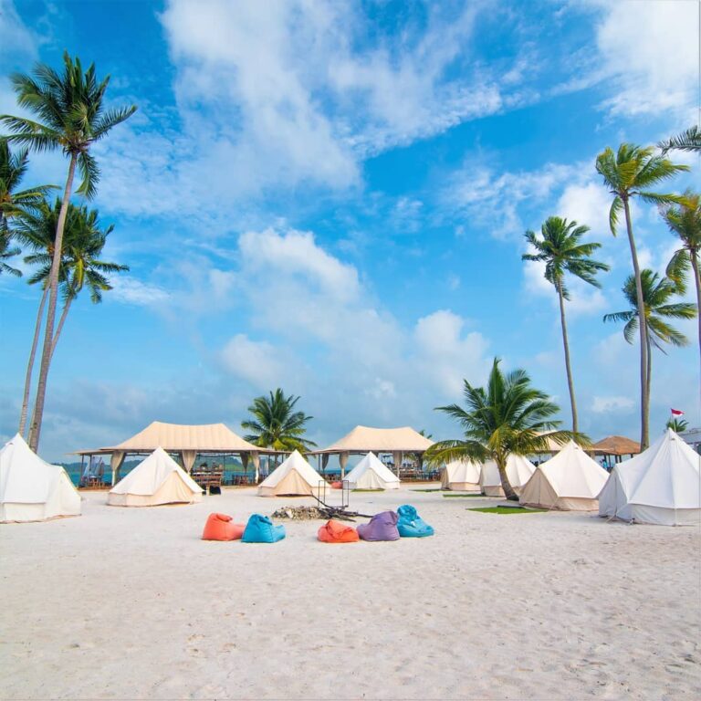 Mau liburan di pantai dengan nuansa mewah ala destinasi VIP? Pulau Ranoh dengan ...
