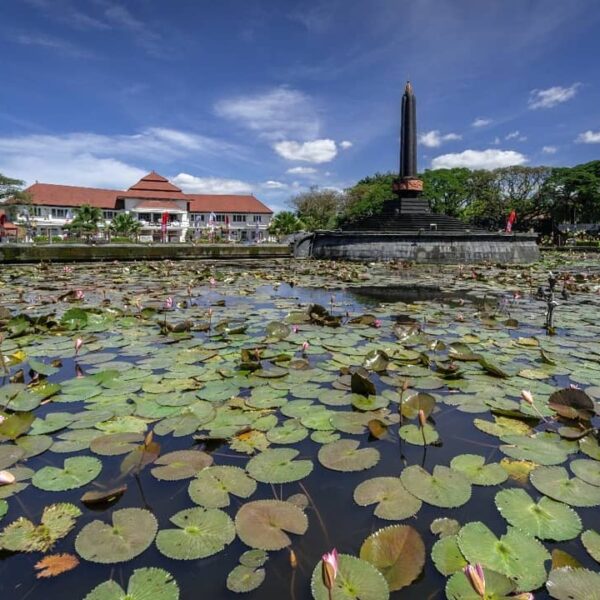 Menjadi Ikon kota bersejarah, Tugu Malang tak hanya sebagai identitas melainkan ...