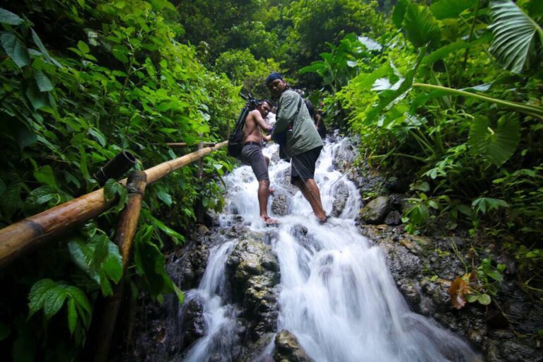 Minggu kemarin teman-teman dari  (Forum Wartawan Pariwisata Indonesia) mencoba m...