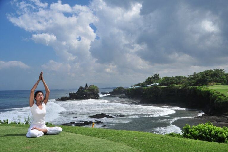 Nikmati pesona budaya Pulau Bali dan keseimbangan Spiritual di #balispiritfest ....
