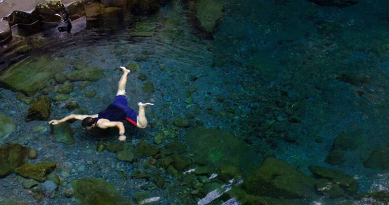 Nyari tempat pelarian? Berlari saja ke Telaga Sunyi, keindahan tersembunyi di ba...