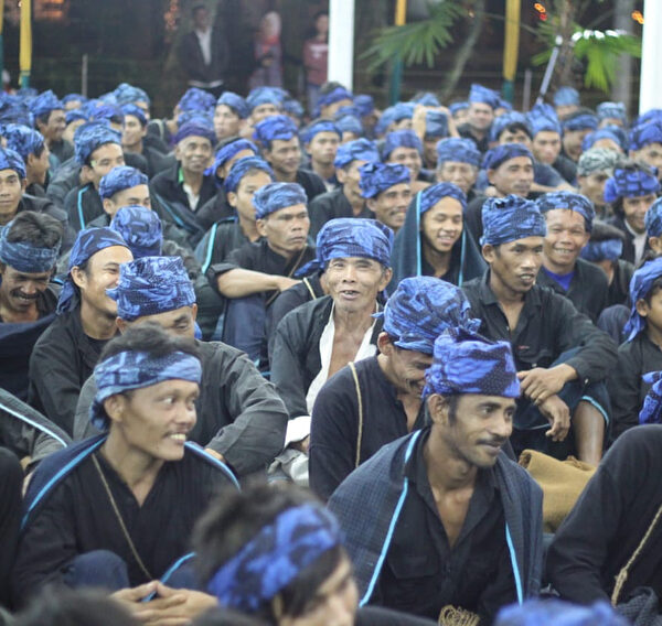 Ribuan warga Suku Baduy Dalam dan Luar bakal turun gunung membanjiri Kota Serang...