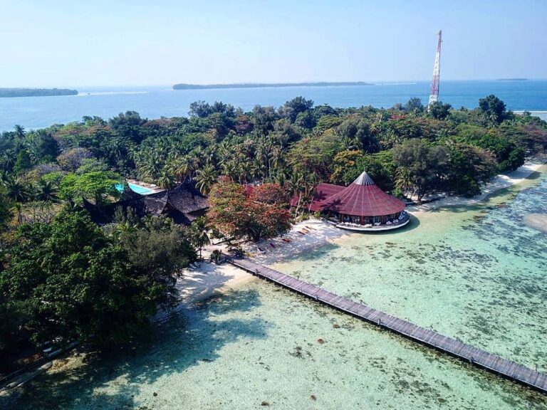 Satu lagi kepingan surga di Kepulauan Seribu, Pulau Pantara yang identik dengan ...
