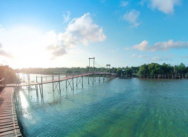 #explorejogja photo today by  taken at Hutan Mangrove, Kulon Progo....