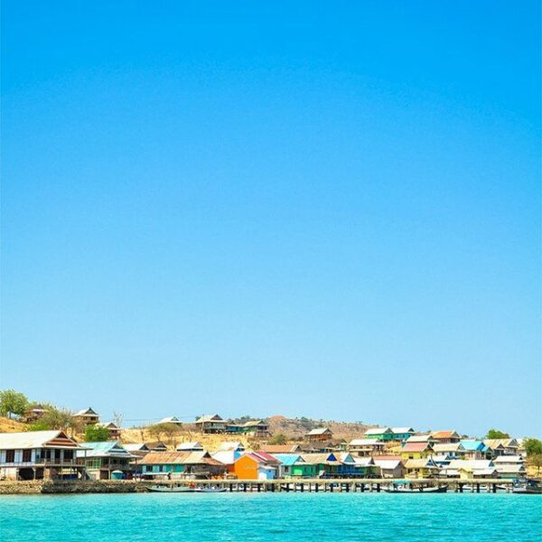 #explorebima Photo today by  taken at Around Sape ( View Bajo Pulo Settlement )
...