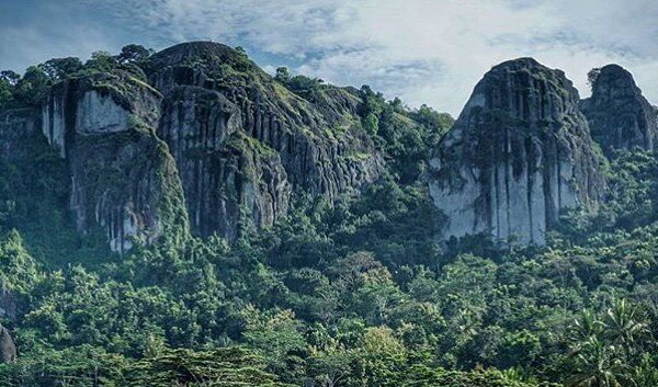 #explorejogja photo today covering Gunung Api Purba, taken from Embung Nglangger...