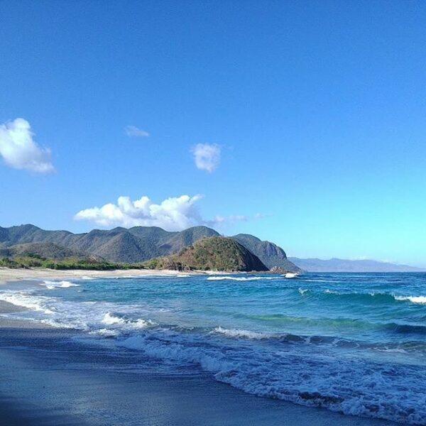 #explorebima Photo today by  taken  at Wane Beach 
#exploreindonesia 
#discoveri...