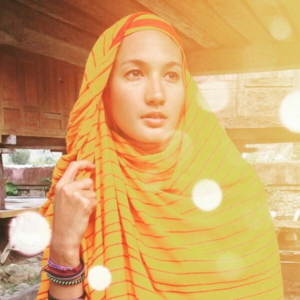 #explorebima Photo taken by  
 Wearing Rimpu

#travelingindonesia...