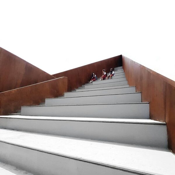 Focus on your way up. Never back down. Never look back. Taken by  around Alun-Al...
