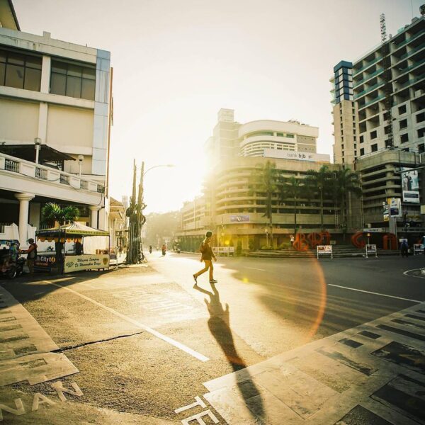 It’s a sunny day to walk around in Braga Street. Captured by  #explorebandung...