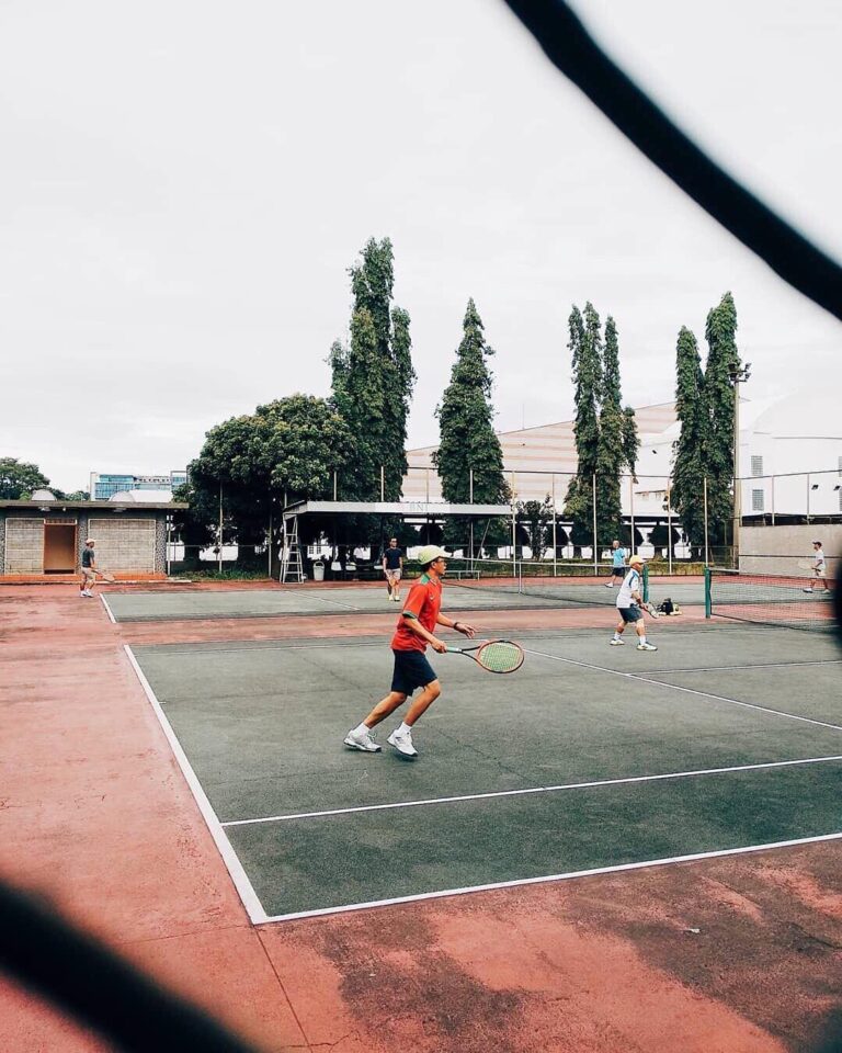 Warm up your muscle for a better work performance today. Taken by  
#exploreband...