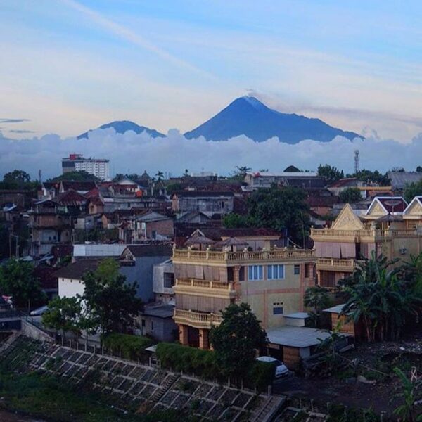 #explorejogja photo today by  taken at Jembatan Teknik UGM Yogyakarta....