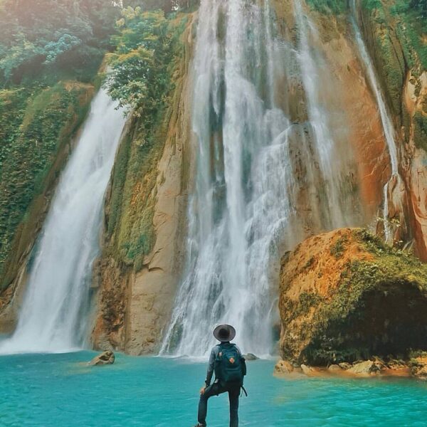 The Enchanting Cikaso Fall
#exploresukabumi photograph by  via ...