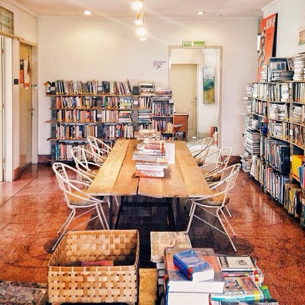 #explorebandung Photo today by  taken at Kineruku library #bandungjuara...